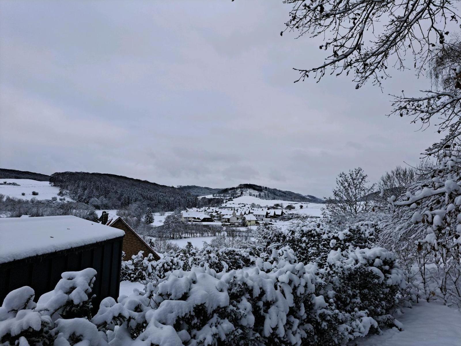 Ferienpark-Sauerland-Tinyworld Diemelsee Buitenkant foto